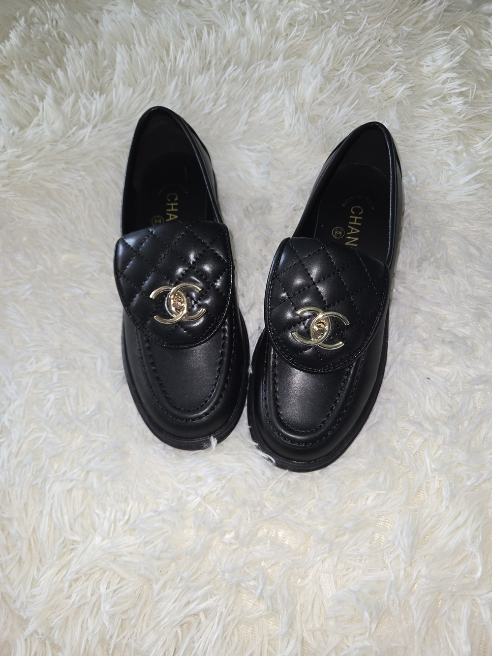 CHANEL Loafers With Black Gift Box - Picture 6 of 8